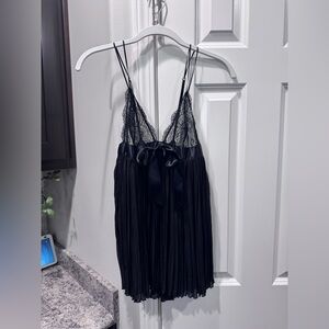 Victoria’s Secret lace baby doll dress small NWT